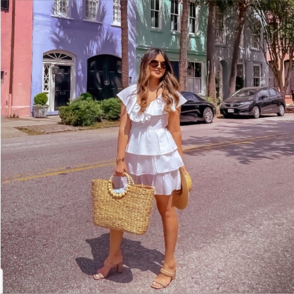 Brand New “A New Day” Straw Beach Vacation Bag